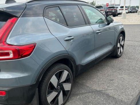 Used 2023 Volvo XC40 Recharge Ultimate w/ Protection Package Premier AWD/4WD image 7