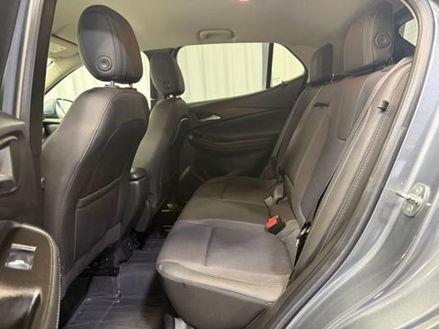 Used 2022 Buick Encore GX Select w/ Sport Touring Package image 20