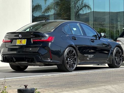 Used 2023 BMW M3 Competition AWD/4WD image 3
