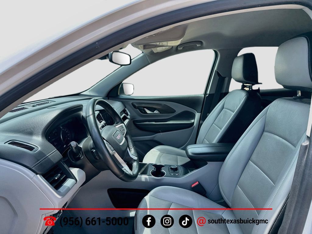 Used 2023 GMC Terrain SLT w/ Infotainment Package II FWD image 12