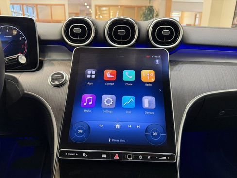 Certified 2025 Mercedes-Benz C 300 Sedan image 12