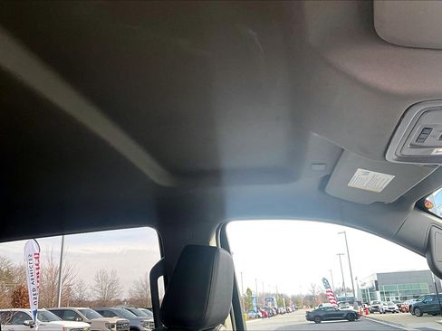 Used 2025 Chevrolet Silverado 1500 LT w/ Leather Package image 18