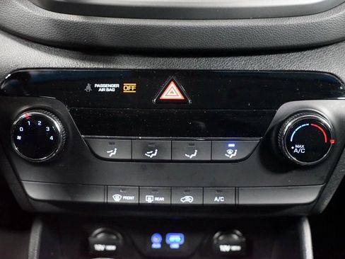 Used 2017 Hyundai Tucson SE image 19