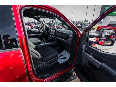 Used 2025 Ford F150 XLT w/ Equipment Group 302A MID image 21