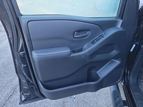 Used 2022 Nissan Frontier S w/ Technology Package image 9