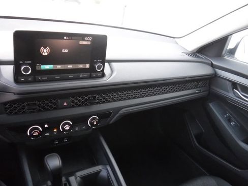 Used 2023 Honda Accord LX image 16