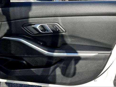 Used 2025 BMW 330i Sedan RWD image 22