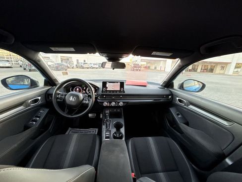 Used 2022 Honda Civic Sport image 12