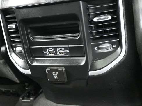 Used 2022 RAM 1500 Big Horn image 37