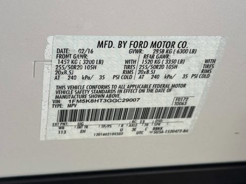 Used 2016 Ford Explorer Platinum image 26