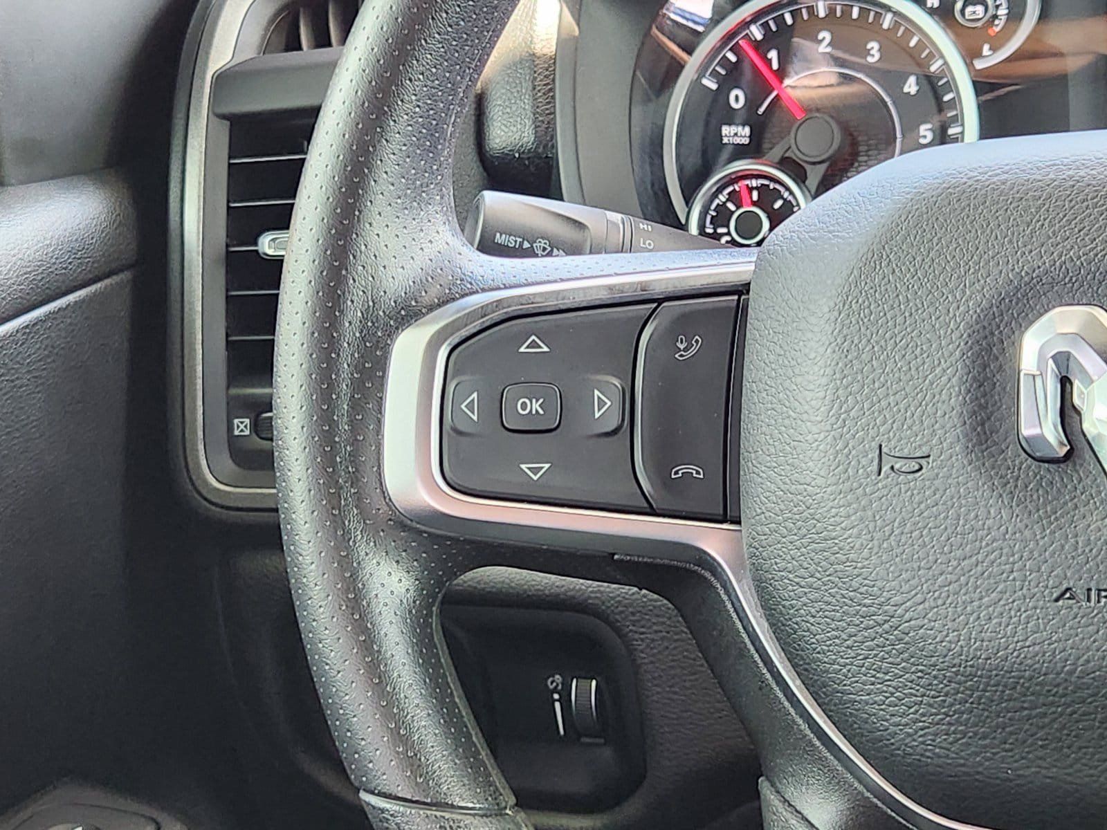 Used 2026 RAM 1500 Express RWD image 37