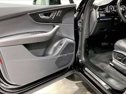 Used 2021 Audi Q7 3.0T Premium Plus w/ Premium Plus Package image 17