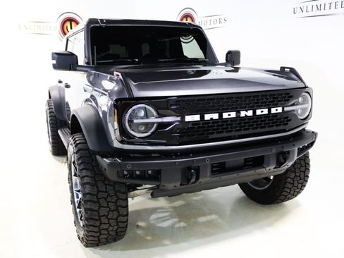 Used 2025 Ford Bronco Badlands AWD/4WD image 25