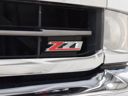 Used 2018 Chevrolet Silverado 2500 LTZ w/ Duramax Plus Package image 17