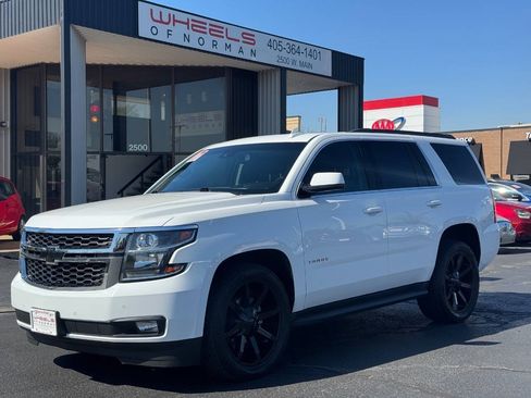 Used 2017 Chevrolet Tahoe LT RWD image 1