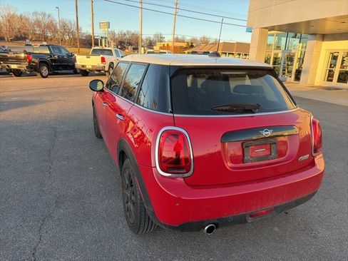 Used 2021 MINI Cooper 4-Door Hardtop w/ Storage Package image 23