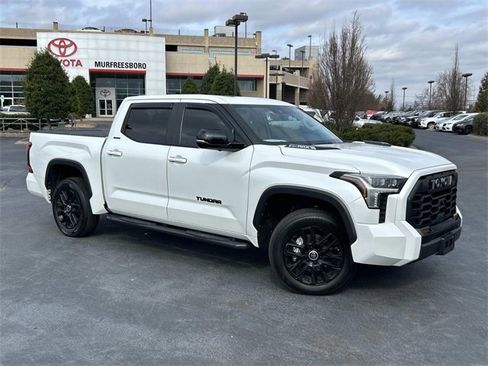 Used 2024 Toyota Tundra Limited image 2