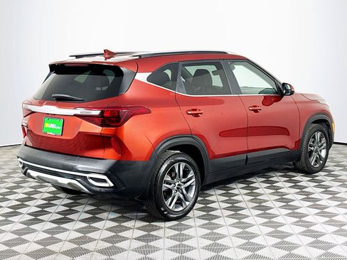 Used 2023 Kia Seltos S w/ Navigation Package FWD image 8