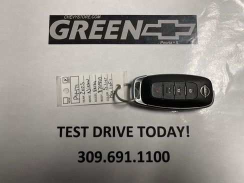 Used 2023 Nissan Versa SV image 23