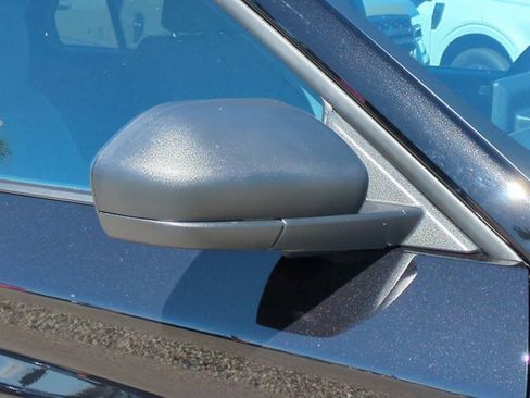 New 2025 Ford Explorer Active image 12