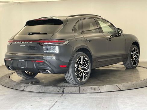 New 2026 Porsche Macan AWD/4WD image 7
