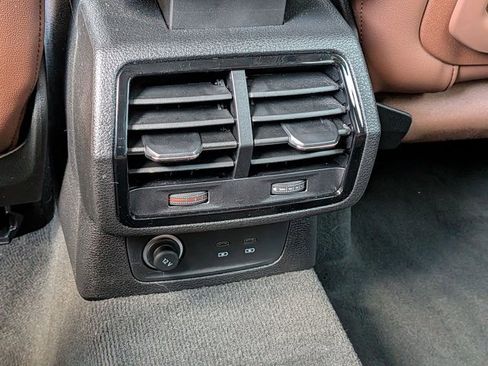 Certified 2025 Audi Q3 2.0T Premium w/ Convenience Package image 17