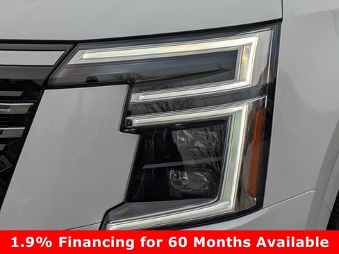 New 2025 Nissan Armada Platinum Reserve image 7