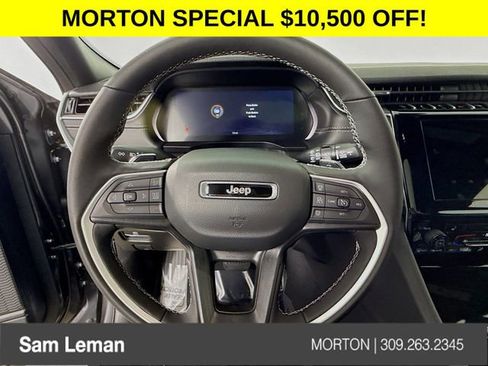 New 2025 Jeep Grand Cherokee L Altitude image 11