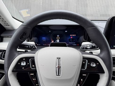 New 2026 Lincoln Aviator Reserve image 44