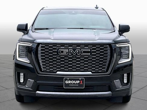 Used 2023 GMC Yukon Denali Ultimate image 3