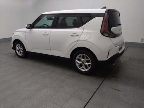 Used 2024 Kia Soul LX w/ Option Group 015 image 3