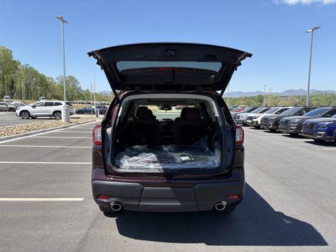 New 2026 Subaru Ascent Touring AWD/4WD image 11