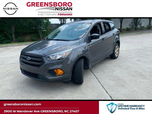 Used 2019 Ford Escape S FWD image 1