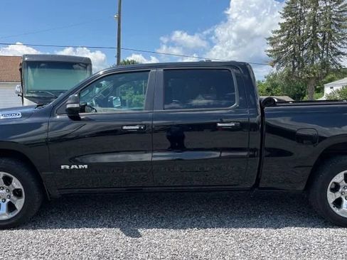 Used 2019 RAM 1500 Big Horn AWD/4WD image 3