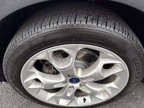 Used 2013 Ford Escape Titanium image 16