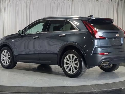 Used 2021 Cadillac XT4 Luxury w/ Cold Weather Package AWD/4WD image 8