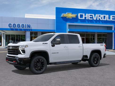 New 2026 Chevrolet Silverado 2500 LT w/ Trail Boss Package AWD/4WD image 2