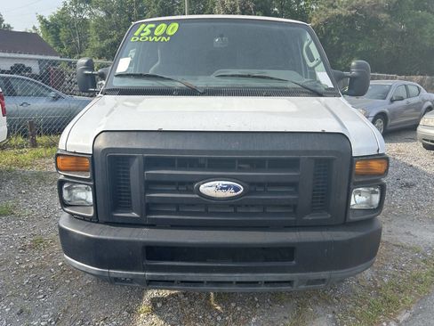 Used 2010 Ford E-150 and Econoline 150 image 10