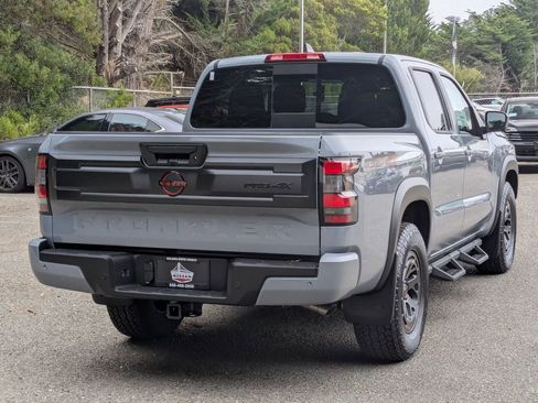 New 2026 Nissan Frontier PRO-4X w/ Pro-4x Convenience Package image 5