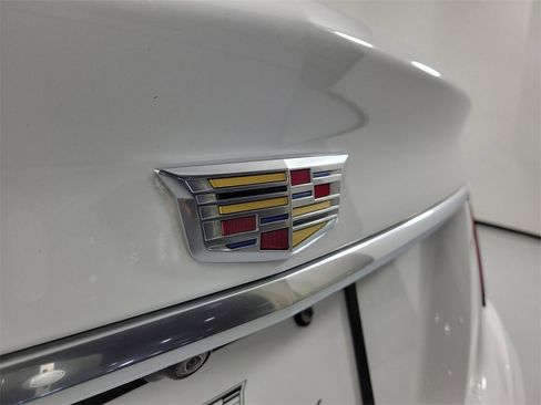 Certified 2023 Cadillac CT5 Luxury w/ Sun And Sound Package image 7