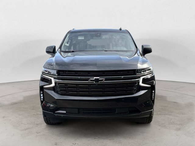 Used 2022 Chevrolet Suburban RST w/ Luxury Package AWD/4WD image 8