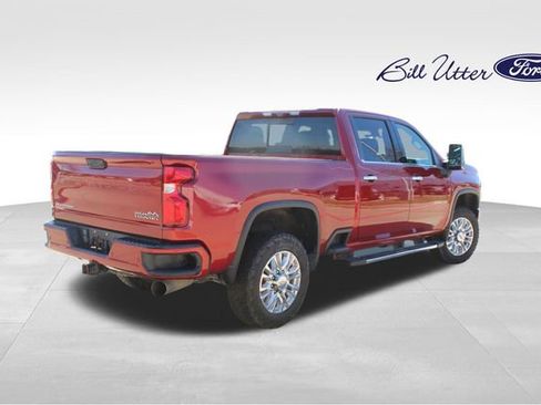 Used 2020 Chevrolet Silverado 2500 High Country w/ Z71 Off-Road Package image 4