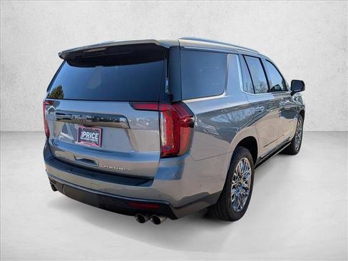 Used 2024 GMC Yukon Denali Ultimate AWD/4WD image 6