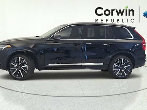 Used 2024 Volvo XC90 B6 Ultimate w/ Lounge Package AWD/4WD image 2