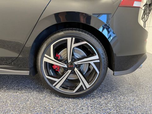 New 2026 Volkswagen GTI SE FWD image 12