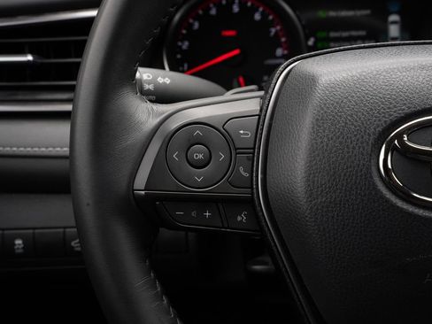 Used 2024 Toyota Camry XSE image 7