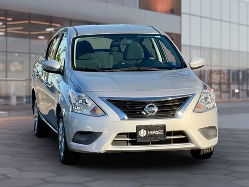 Used 2017 Nissan Versa SV image 22