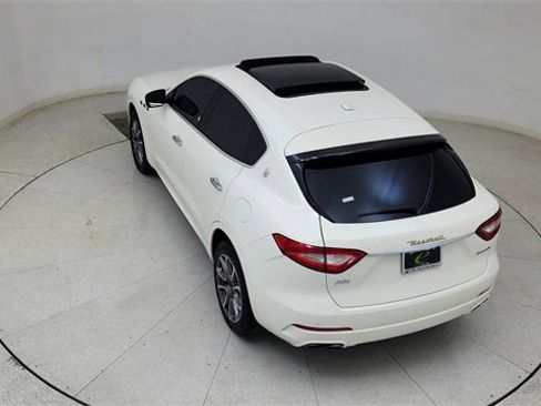 Used 2020 Maserati Levante S image 82