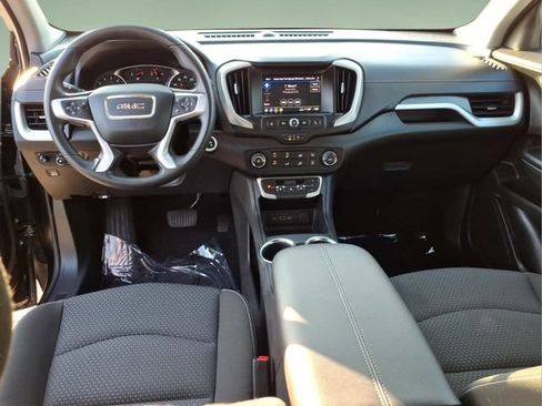Used 2024 GMC Terrain SLE AWD/4WD image 13