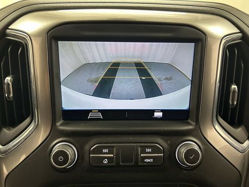 Used 2022 Chevrolet Silverado 1500 LT AWD/4WD image 15